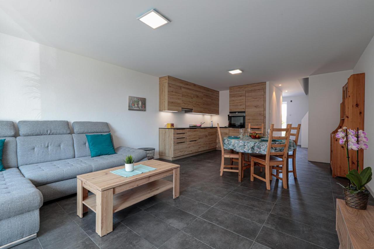 Appartement Les Volets Bleus à Morges Extérieur photo