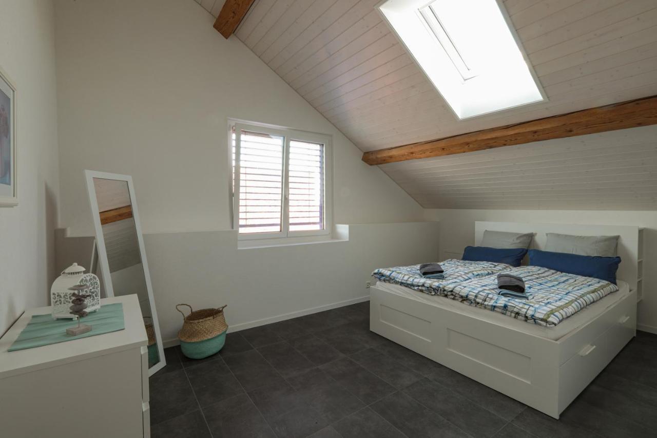 Appartement Les Volets Bleus à Morges Extérieur photo